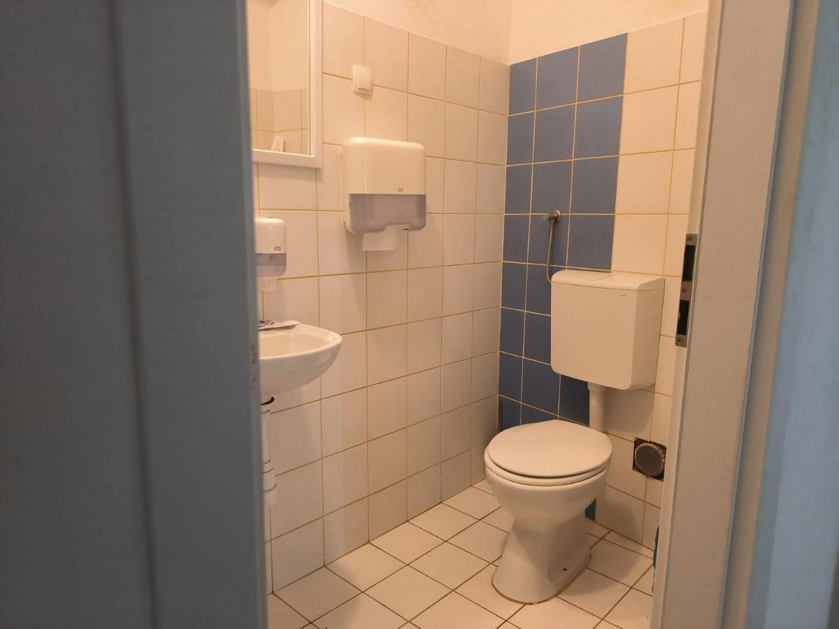שיבניק Hostel Mare מראה חיצוני תמונה