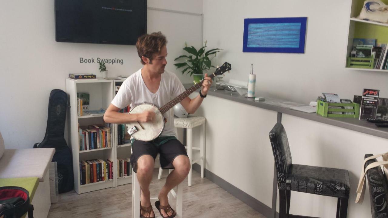 שיבניק Hostel Mare מראה חיצוני תמונה