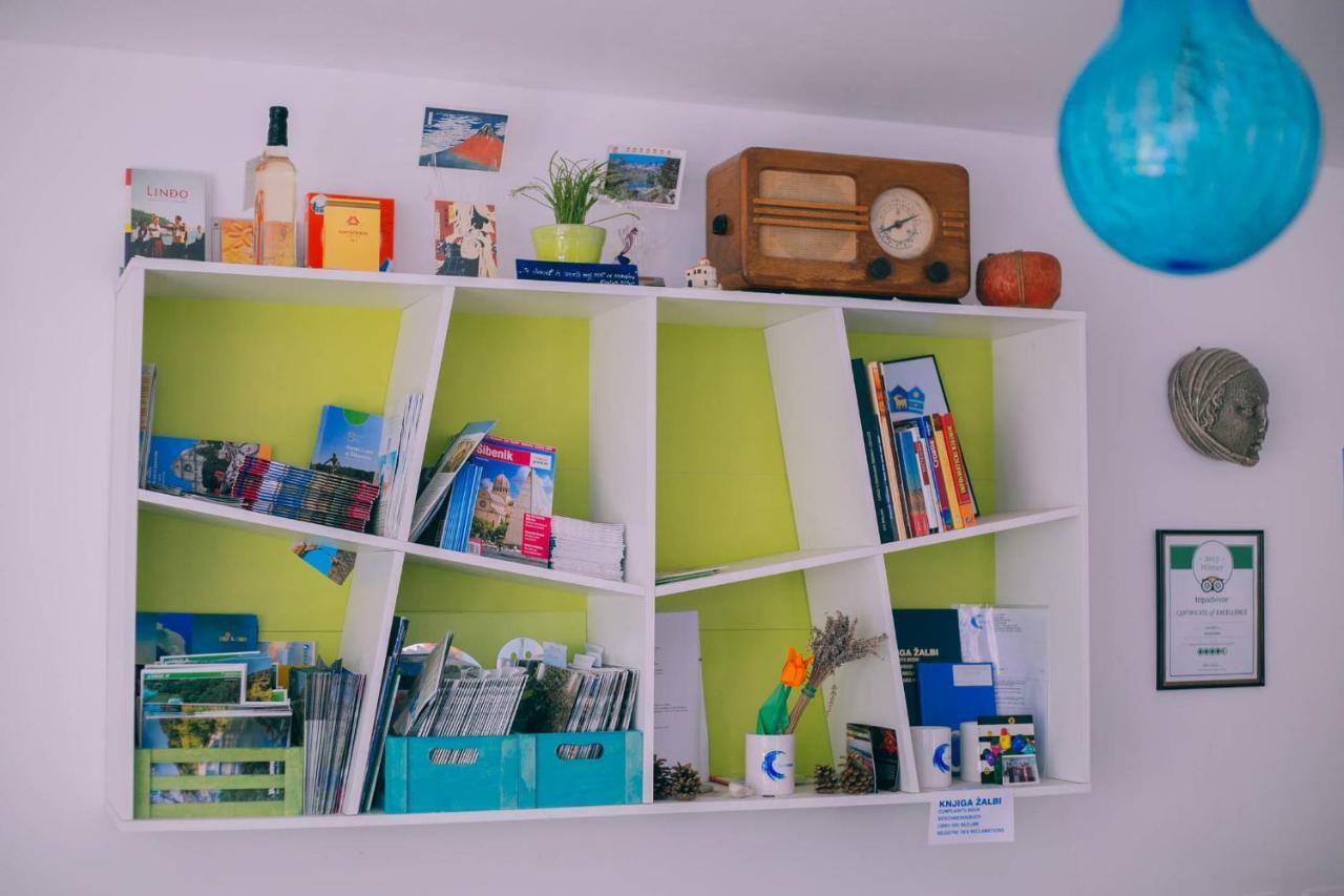 שיבניק Hostel Mare מראה חיצוני תמונה