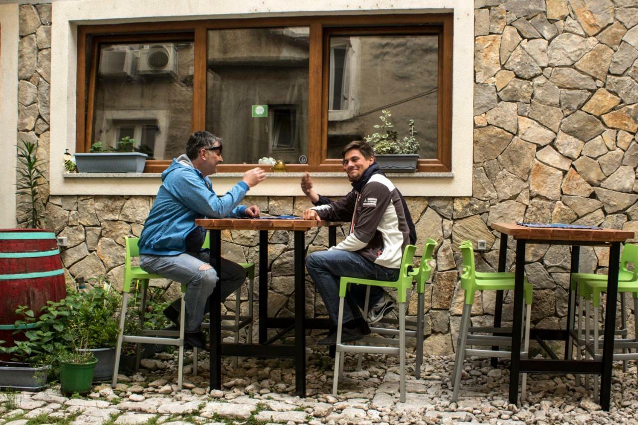 שיבניק Hostel Mare מראה חיצוני תמונה